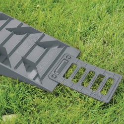 FIAMMA ANTI SLIP PLATE SET/2 GREY — genuine Fiamma product