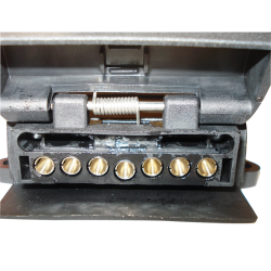 Narva Car Socket 7 Pin Flat Blister Pack